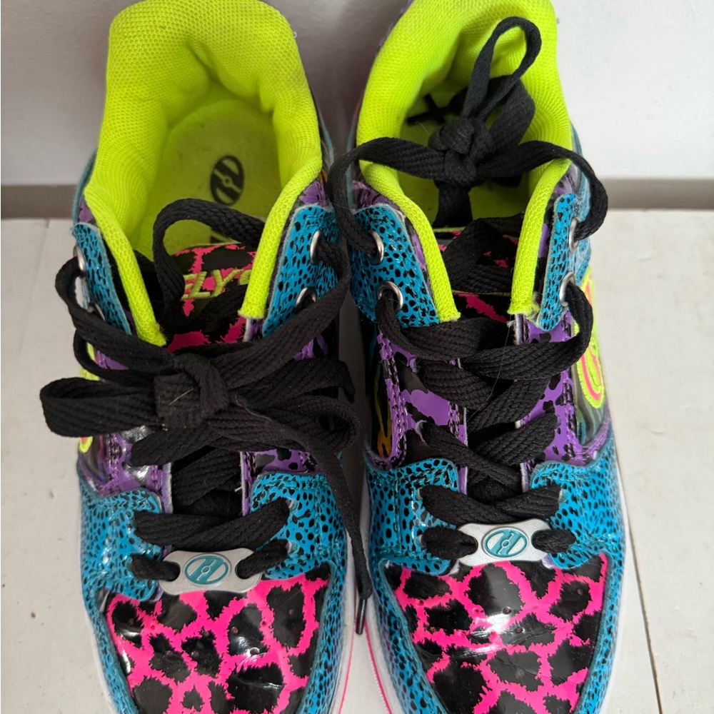 Heelys size 3